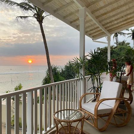 Lihinya Beach Villa Ahangama Buitenkant foto