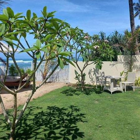 Lihinya Beach Villa Ahangama Buitenkant foto